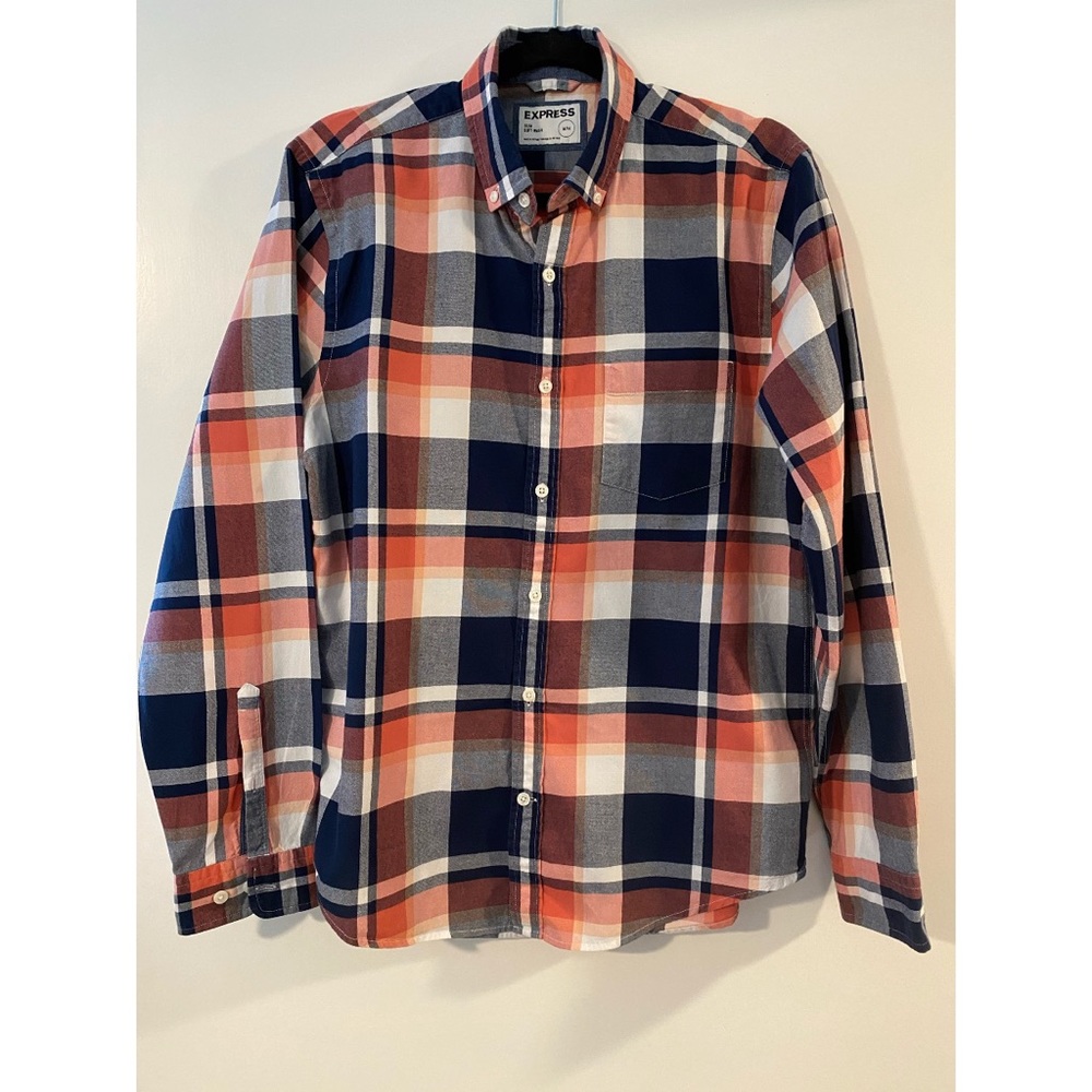 Express button down - Picture 4 of 4